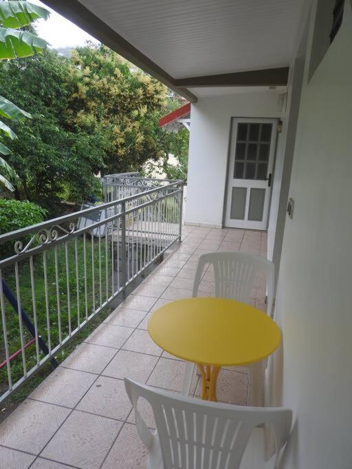 Studio Hibiscus-Ch Vue Sur Mer,Plage,Clim เลส์ อองซ์-ดิอาร์เลส ภายนอก รูปภาพ